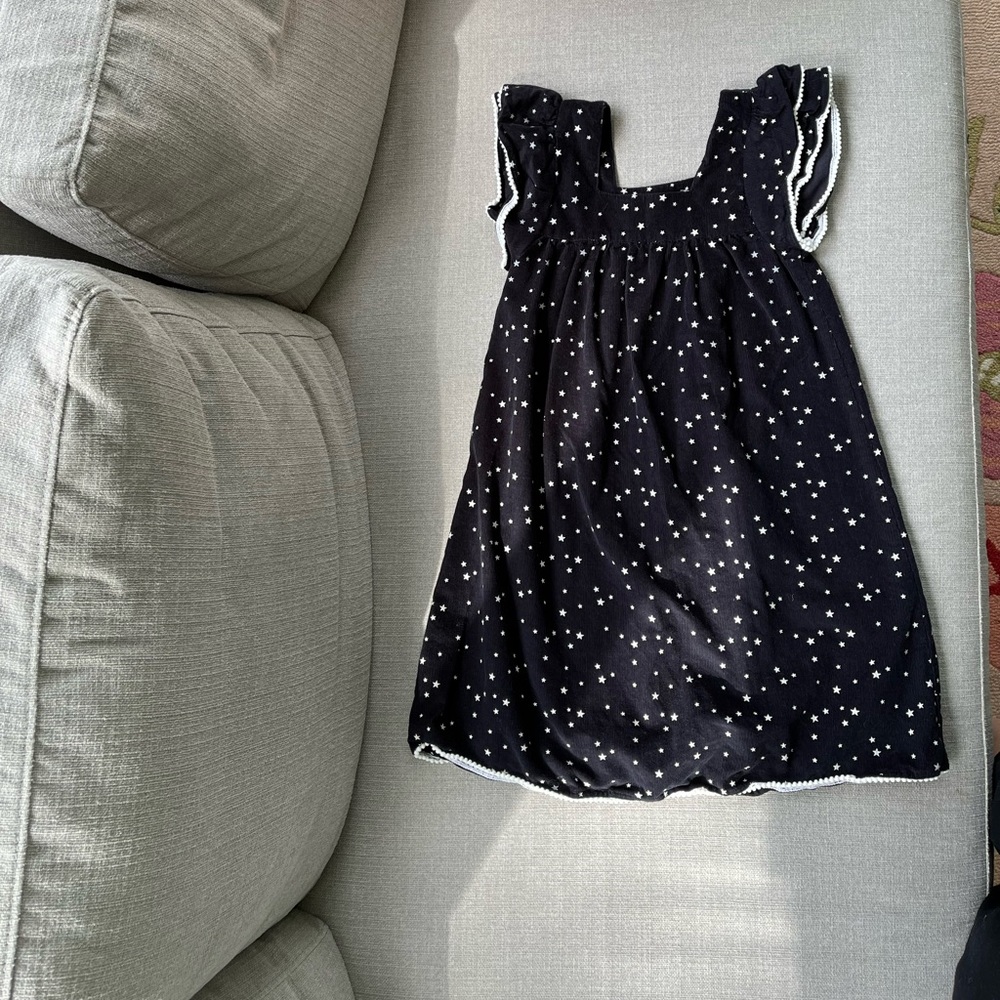 A.T.U.N Corduroy dress size. 8-9